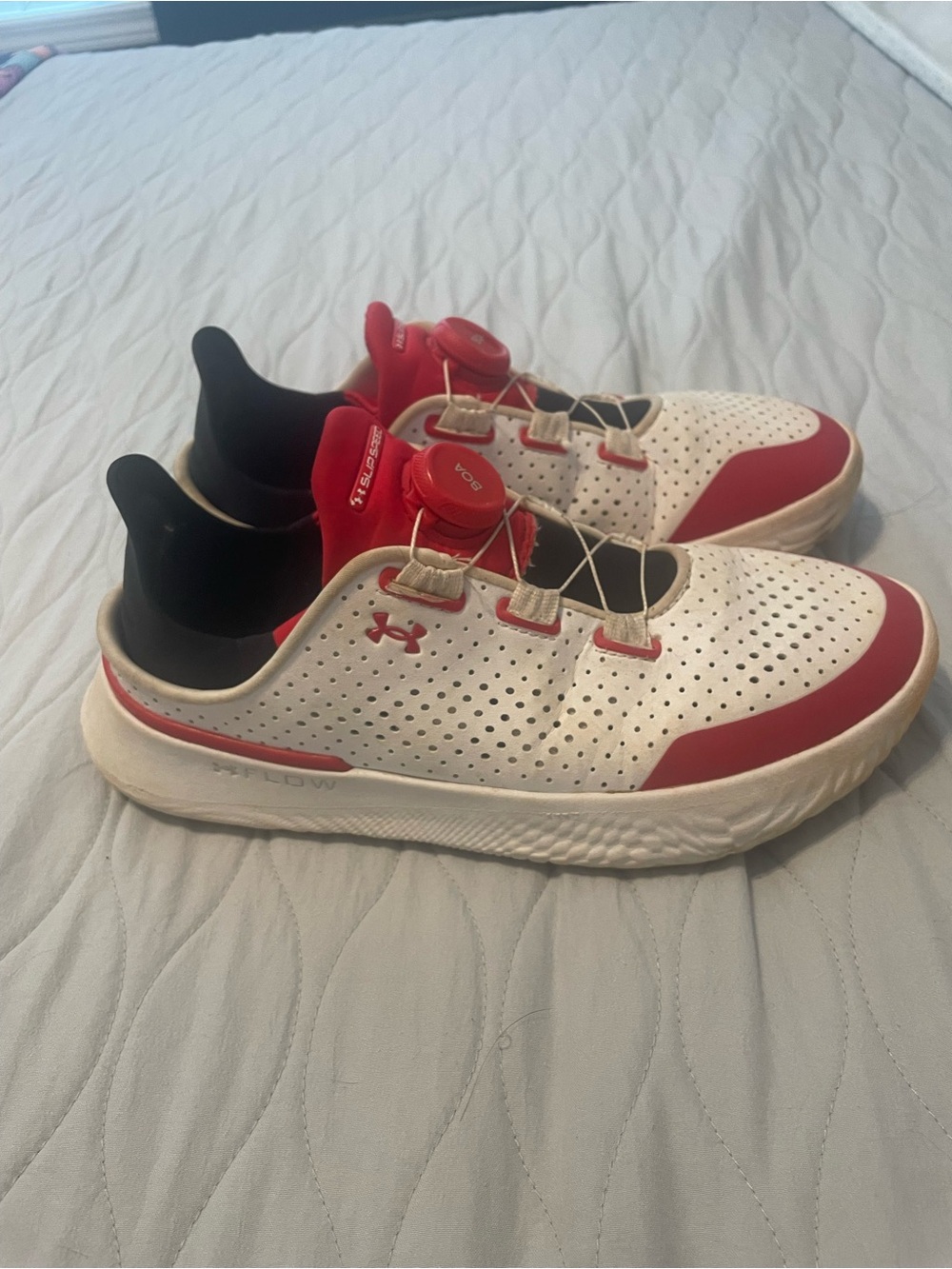 Under Armour Slipspeed White and Red Kids' Boa Lace Athletic Sneakers